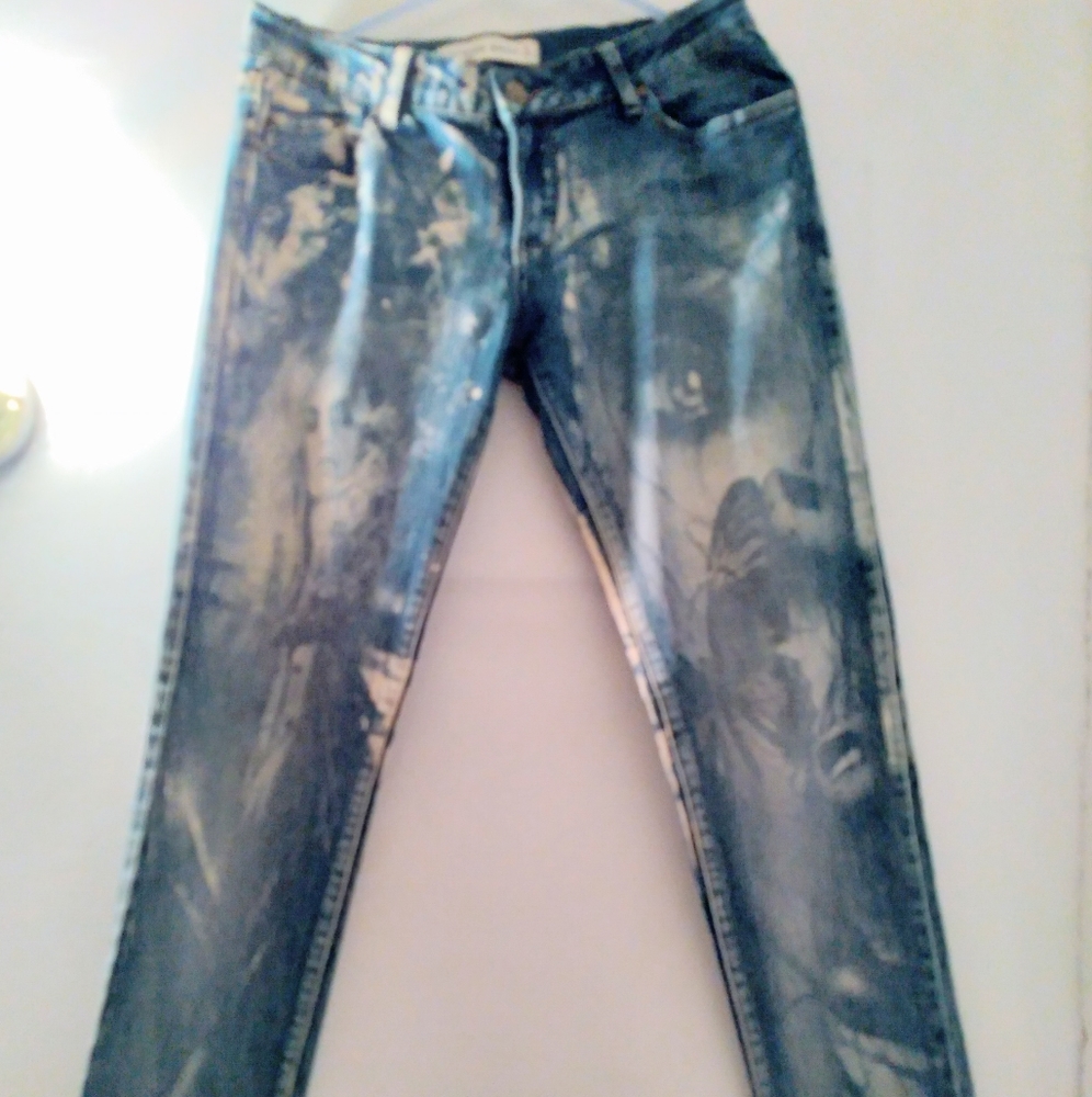 Acid wash jeans.